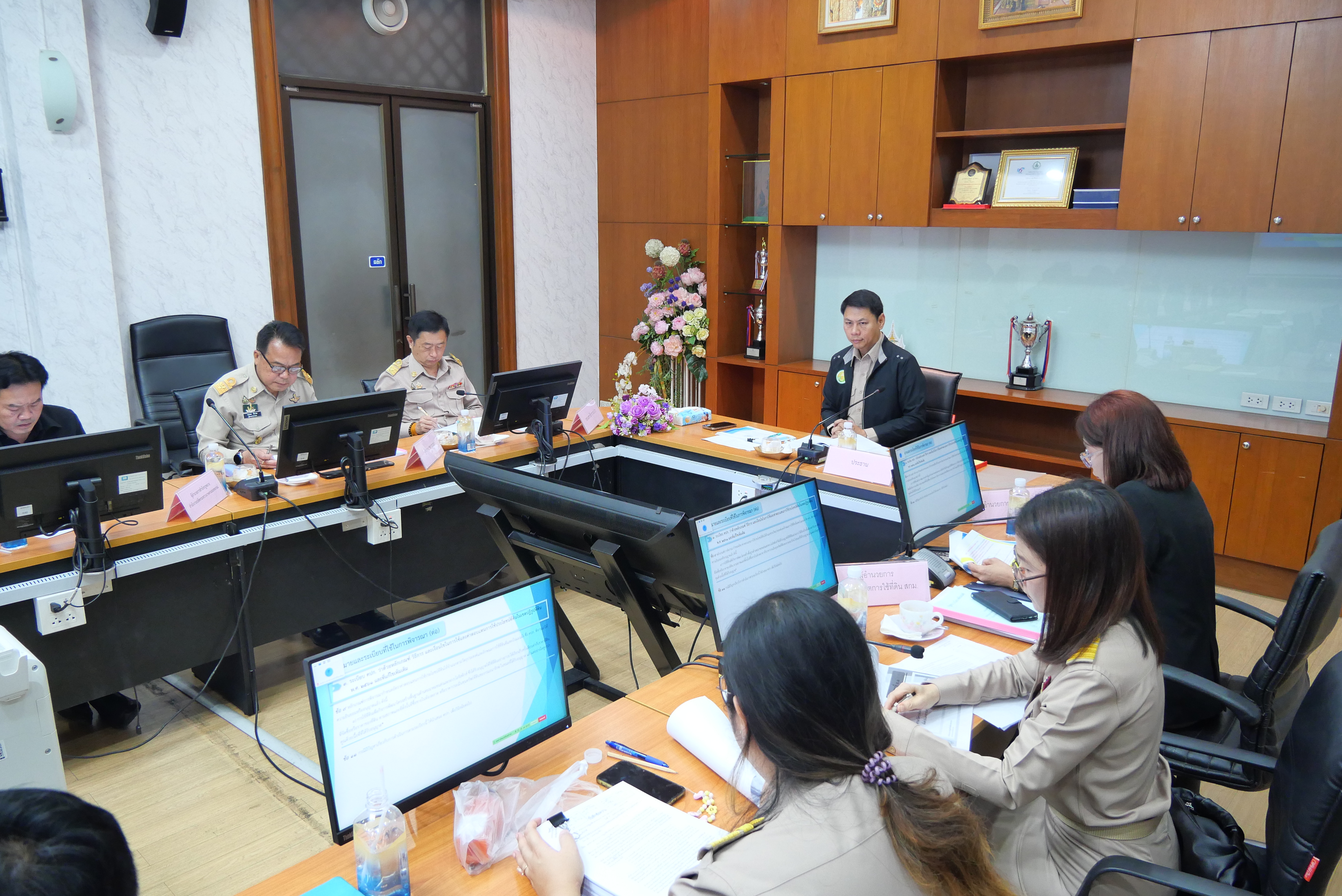 title - การประชุมคณะอนุกรรมการพิจารณาการให้ความยินยอมหรืออนุญาตการใช้ประโยชน์ที่ดินในเขตปฏิรูปที่ดิน ครั้งที่ 1/2569